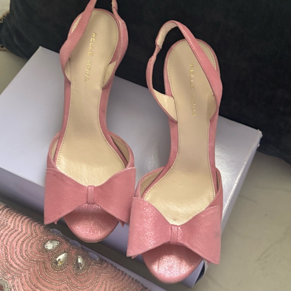 Pelle Moda Pink Bow Slingback Heels